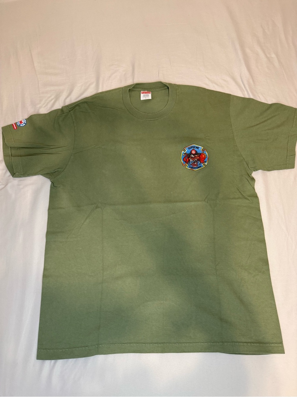 Supreme FDNY Chinatown Dragon Tee Light Olive Green Size L